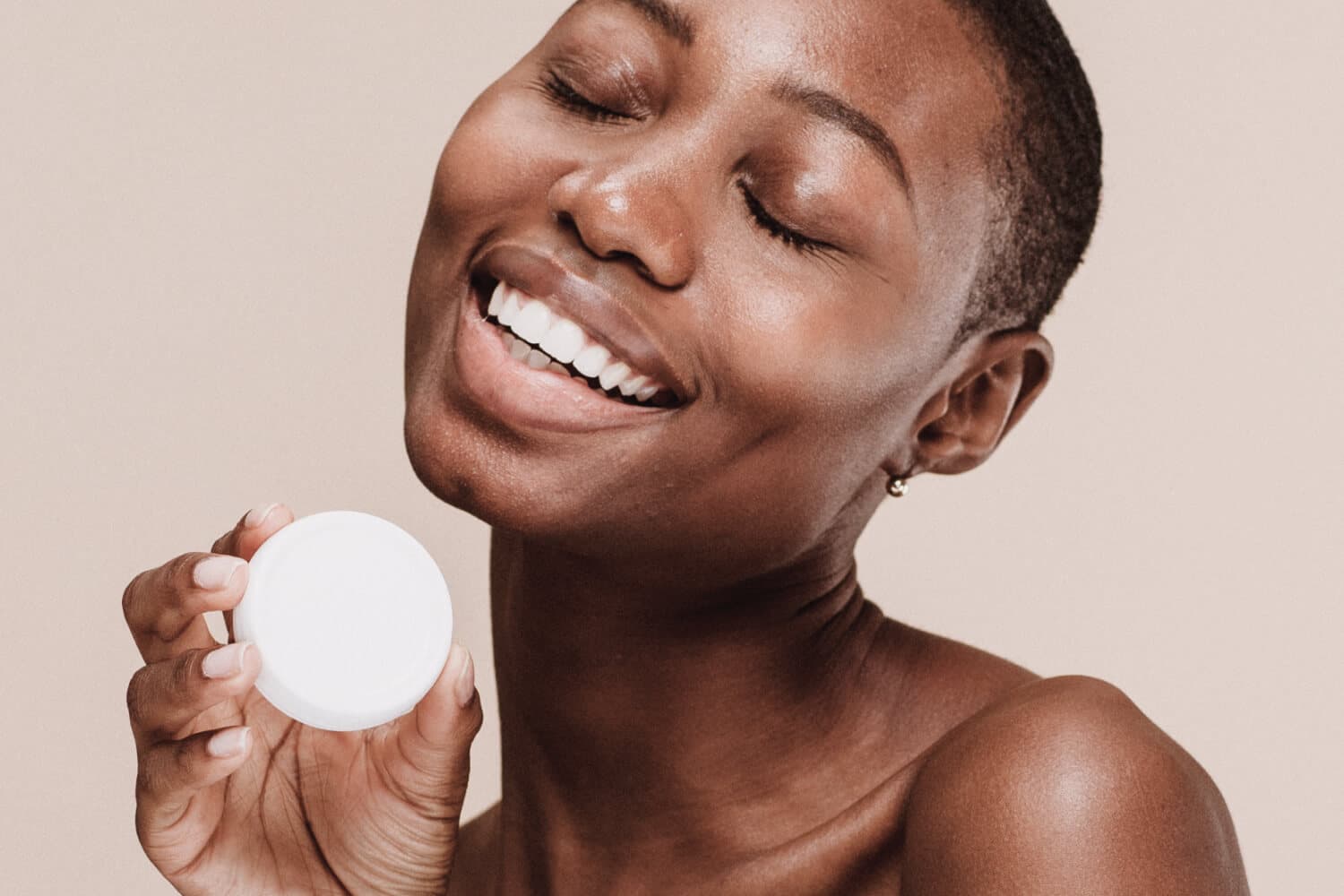 What are the effects of love on the skin? What are the effects of love on the skin?