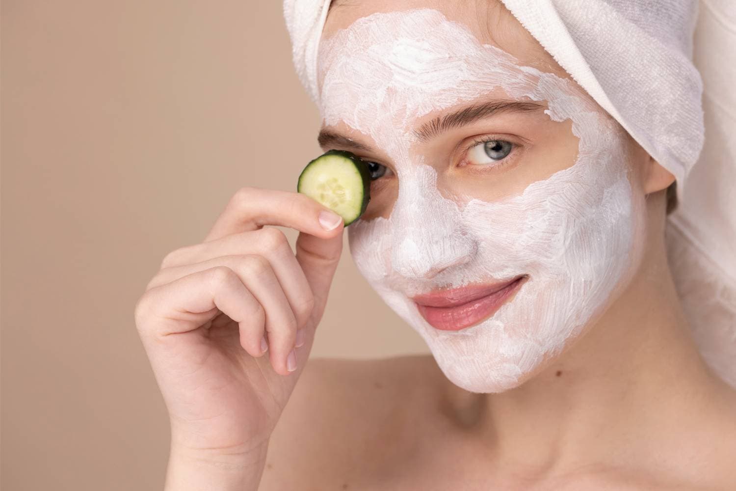 exfoliating-clay-scrub-face-mask exfoliating-clay-scrub-face-mask