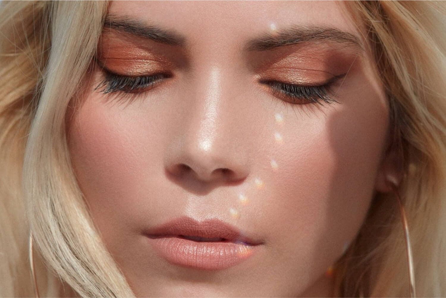 Woman wearing natural summer makeup Woman wearing natural summer makeup