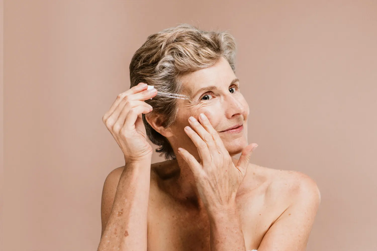 How to Manage Skin Conditions During Menopause How to Manage Skin Conditions During Menopause